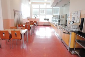 Stravovací zařízení